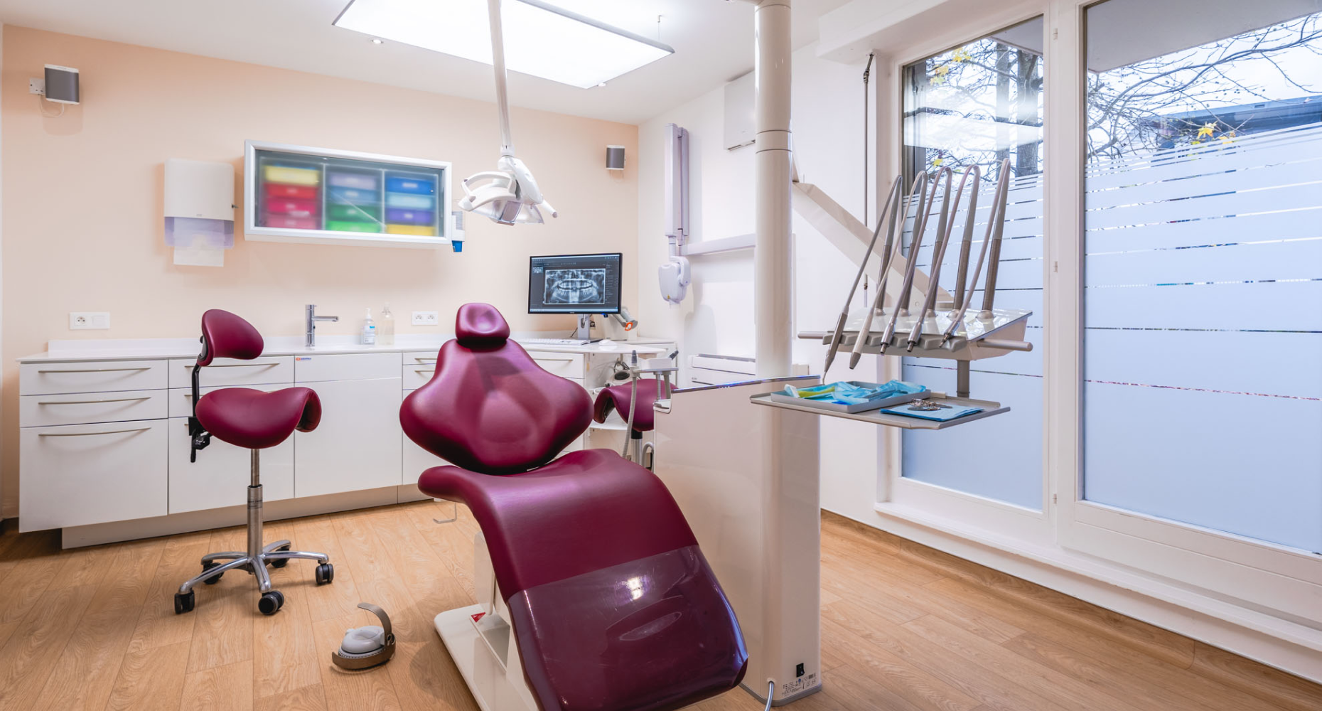 Blanchiment dentaire professionnel – Dr Haas